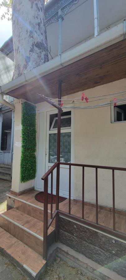 Honey Apartment Tbilisi Exterior photo